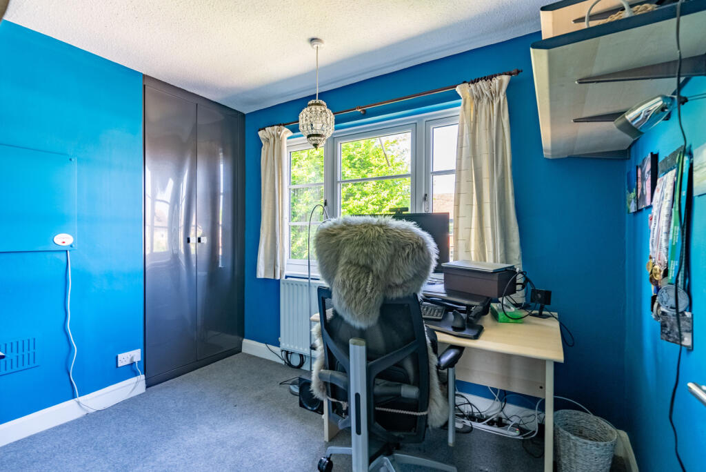 Additional image 8 of Pondfield Crescent, St. Albans, Hertfordshire, AL4