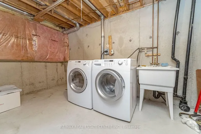 Additional image 36 of 42 White Tail Cres