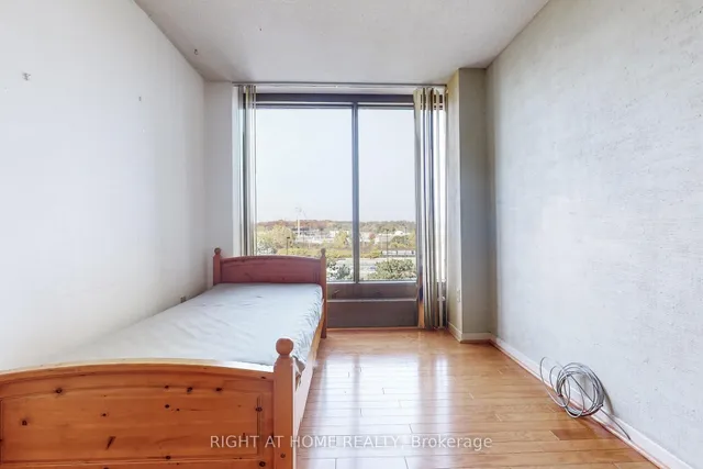 Additional image 18 of 2045 Lake Shore Blvd Unit 507