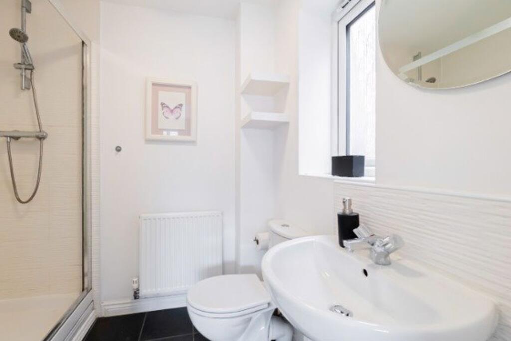 Additional image 18 of Short Let -  Great Barr, Birmingham- P4500