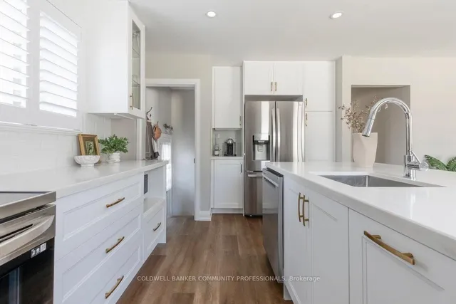 Additional image 19 of 40 Duncombe Dr