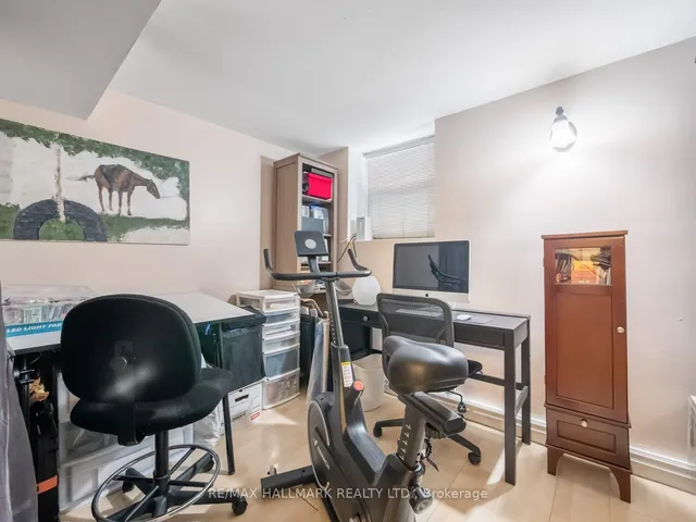 Additional image 42 of 81 Woodycrest Ave