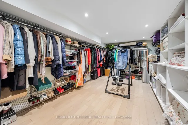 Additional image 32 of 32 Mossgrove Tr