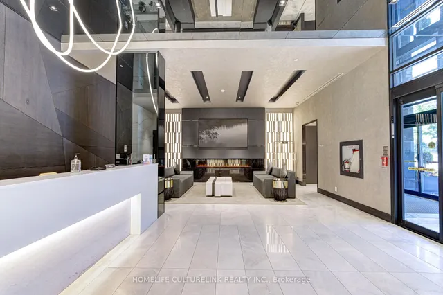 Additional image 3 of 609 Avenue Rd Unit 1704