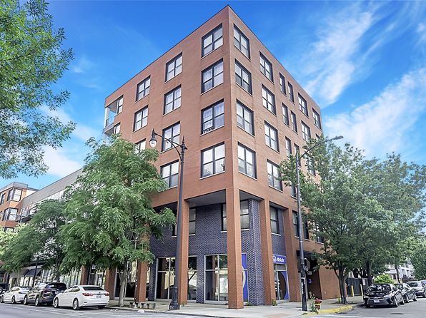 1621 S Halsted St APT 405, Chicago, IL 60608