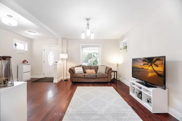 Additional image 10 of 24 Skyes Ave