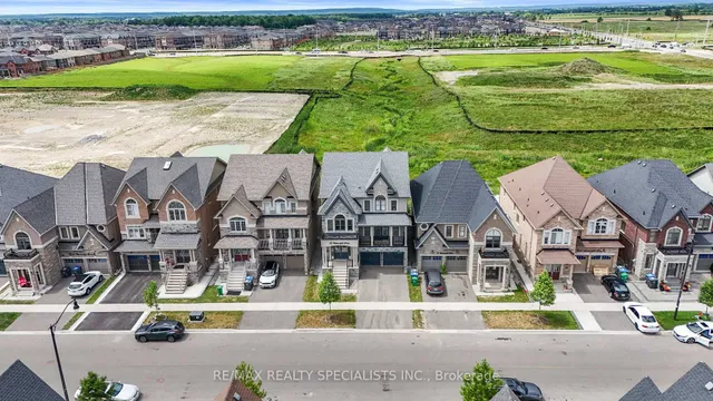 Additional image 3 of 24 Wainwright Dr