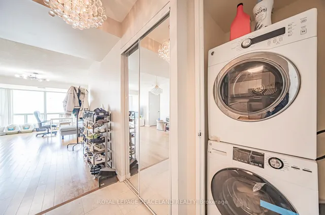 房产图片 7 - 多伦多李中心道1号 1905单元