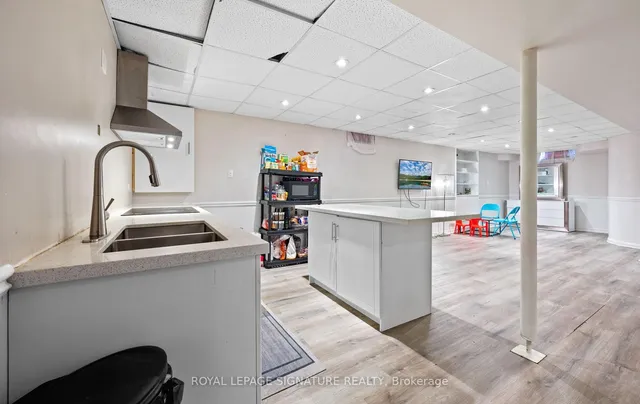 Additional image 30 of 46 Silverstream Rd