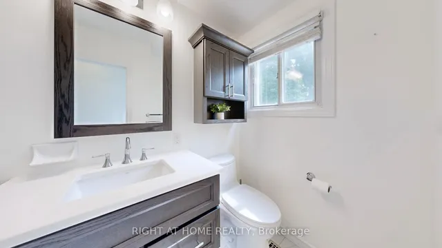 Additional image 32 of 31 Amberjack Blvd