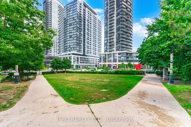 Additional image 32 of 21 Pirandello St Unit TH1223