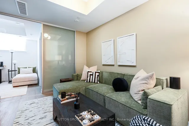 Additional image 27 of 861 Sheppard Ave Unit 18