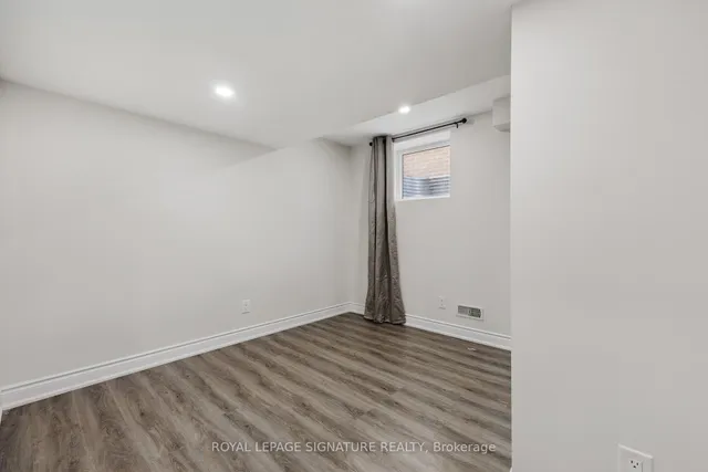 房产图片 34 - 135 Ian Ormston Dr