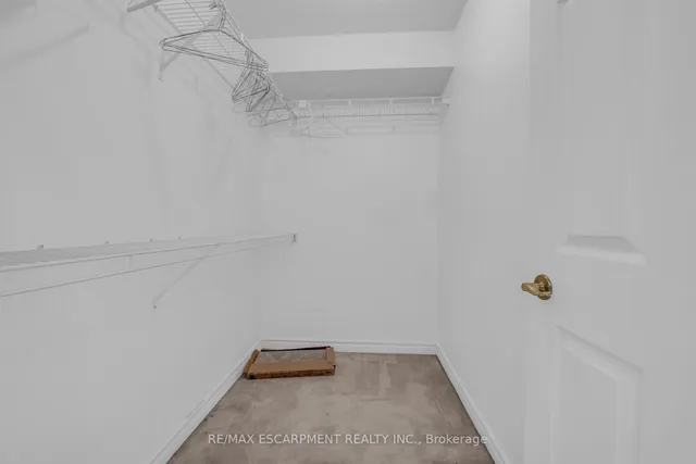 Additional image 25 of 67 Caroline St Unit 203