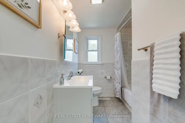 Additional image 35 of 2 Rupert St