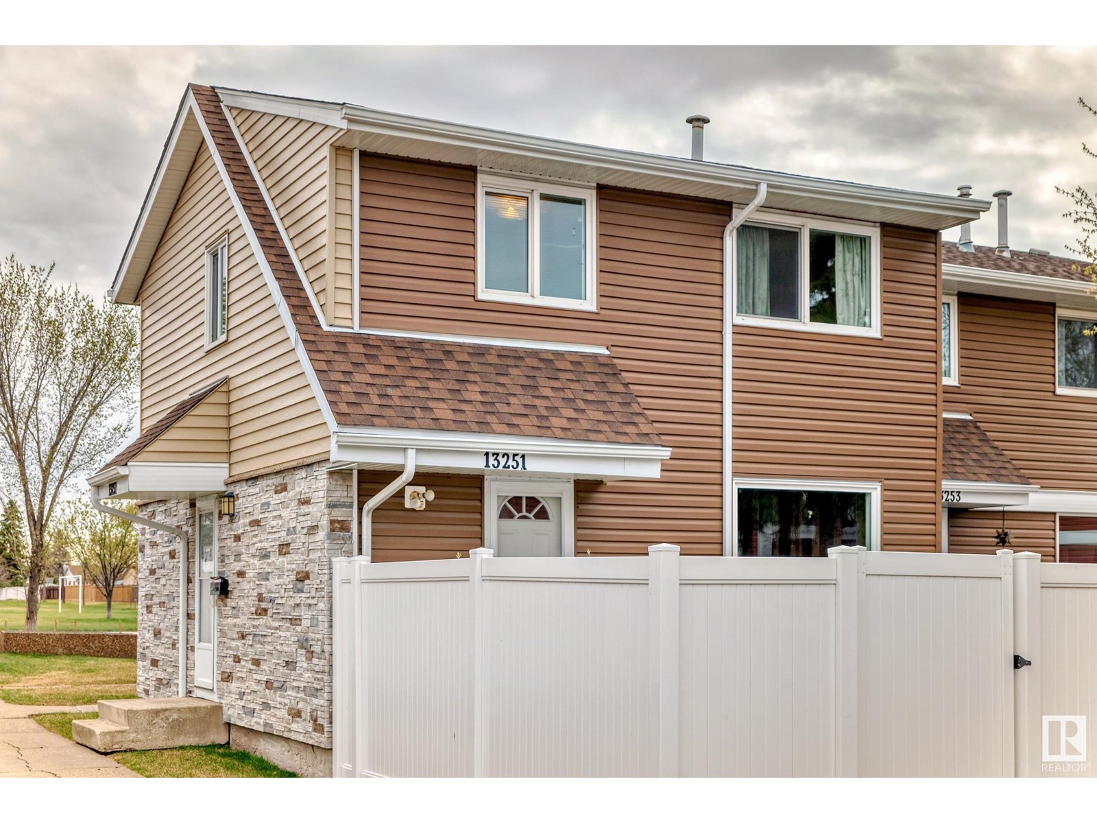 13251 47 ST NW|Edmonton, Alberta T5A3L5