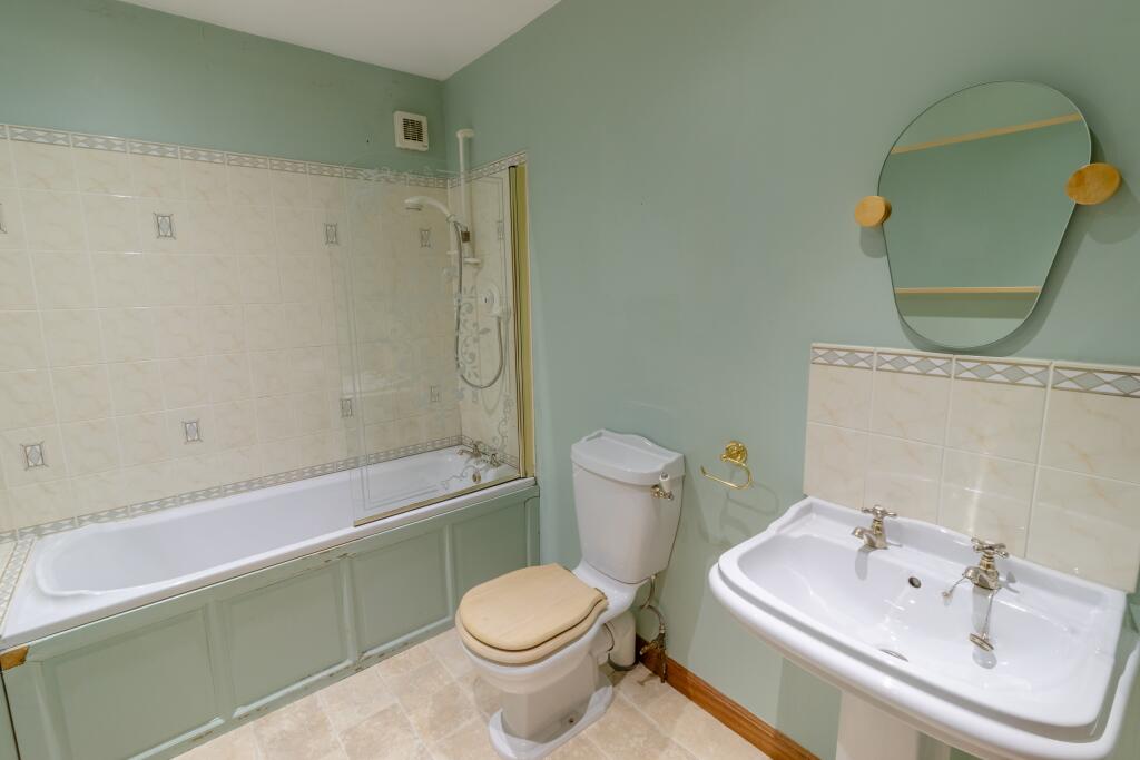 Additional image 10 of The Waters, Auchenblae, AB30