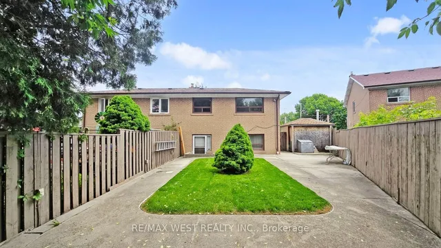 Additional image 40 of 12 Franson Cres