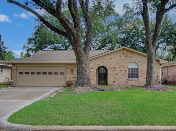 5710 Verdome Ln, Houston, TX 77092