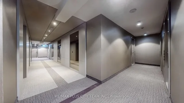 Additional image 24 of 100 Harbour St Unit 5406