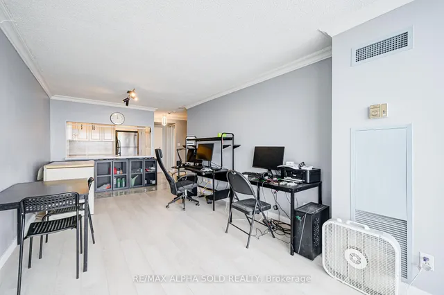 房产图片 12 - 多米兰大道1470号1703单元