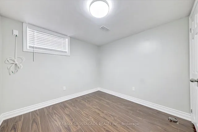 Additional image 31 of 31 Benlight Cres