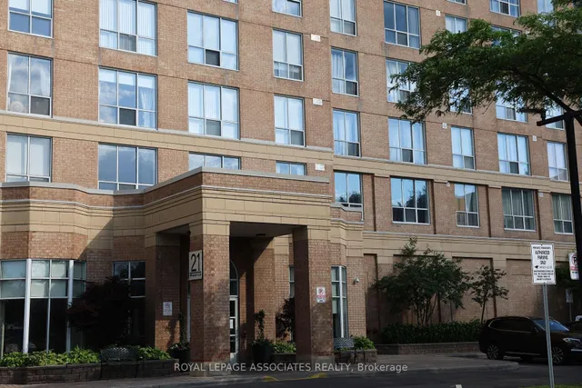 21 Overlea Blvd Unit 208