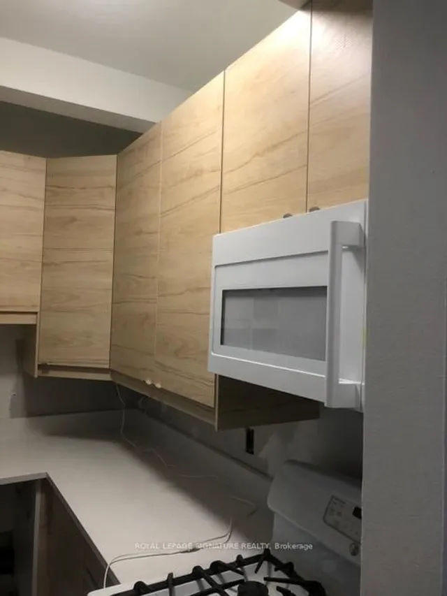 Additional image 17 of 769 Euclid Ave