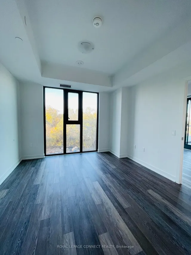 Additional image 8 of 250 Lawrence Ave Unit 504