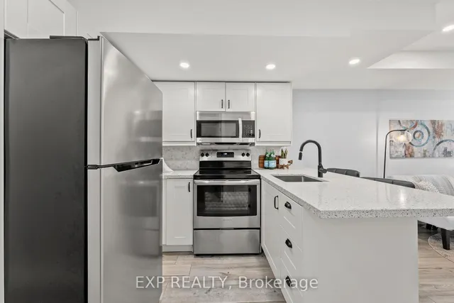 Additional image 32 of 29 Grace St