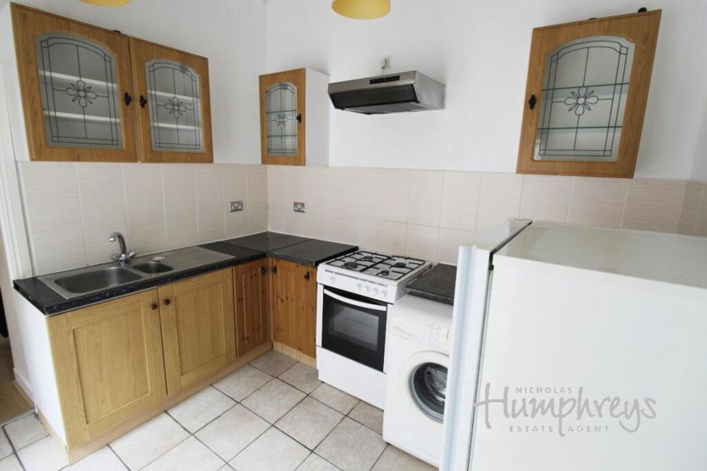 Additional image 6 of Poplar Avenue B17