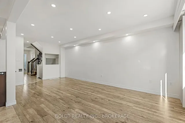 Additional image 10 of 26 Dulgaren St