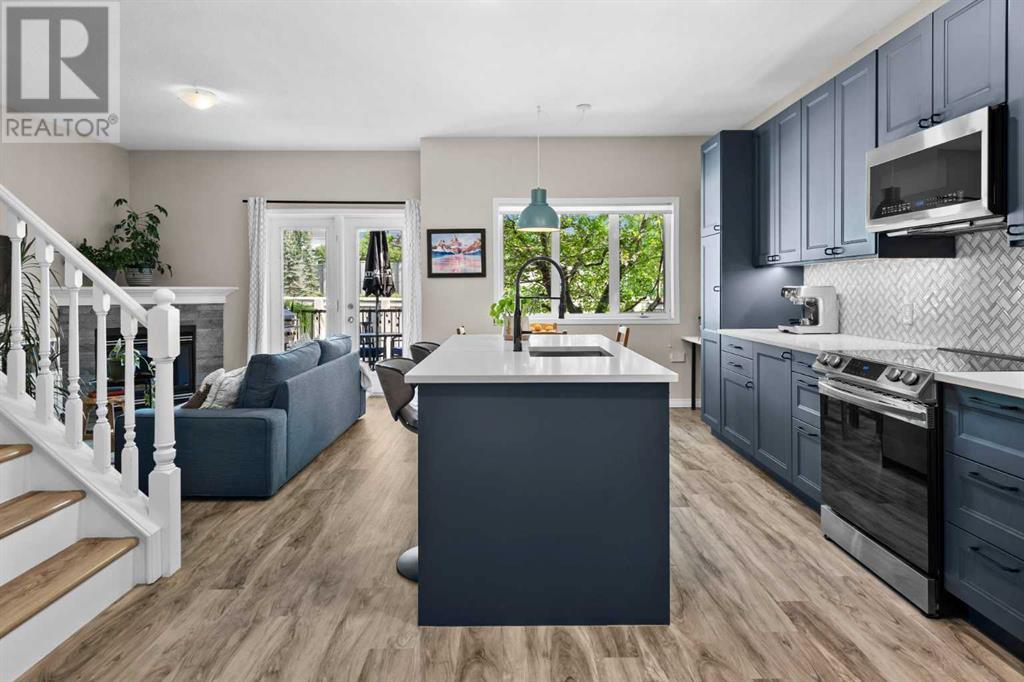 96 Simcoe Place SW|Calgary, Alberta T3H4T8