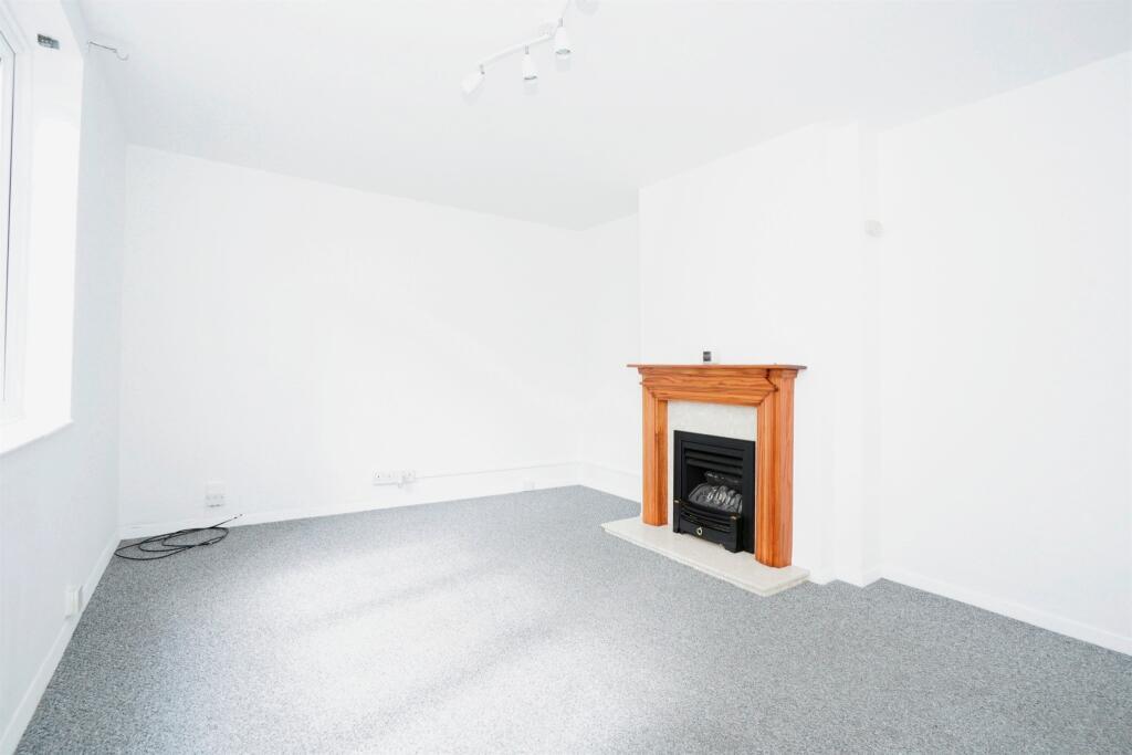 Additional image 7 of Knightsfield, WELWYN GARDEN CITY