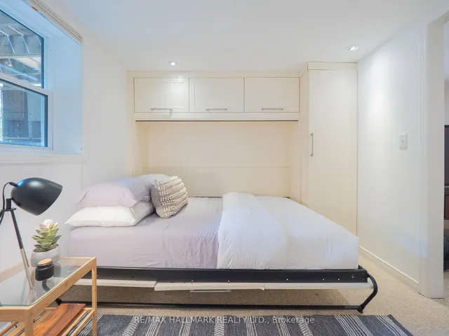 Additional image 41 of 51 Bain Ave