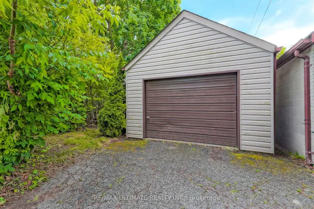 Additional image 31 of 20 Woburn Ave