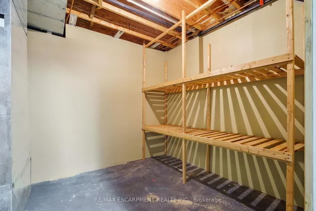 Additional image 42 of 6 Gillespie Cres