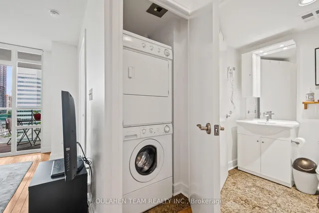 Additional image 19 of 16 Harrison Garden Blvd Unit 1011