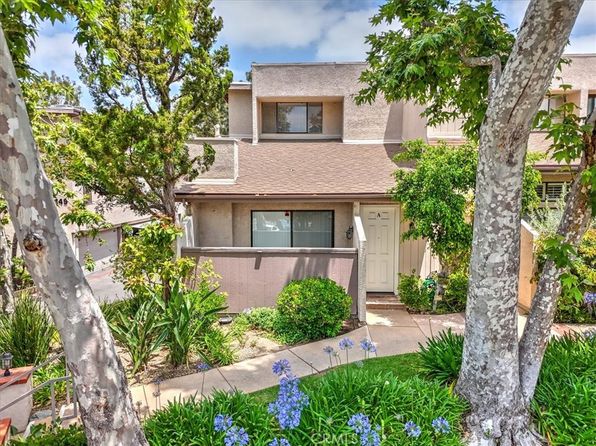 15141 Magnolia Blvd, Los Angeles, CA