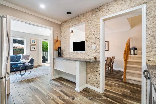 Additional image 17 of 1231 Blanshard Dr