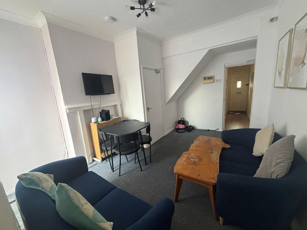 Additional image 3 of Tiverton Road