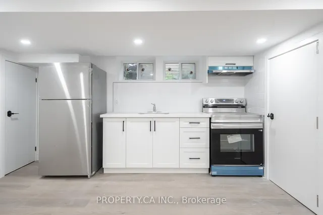 Additional image 22 of 33 Moorecroft Cres