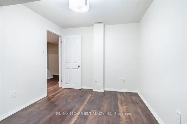 房产图片 35 - 100 Vineberg Dr Unit 24