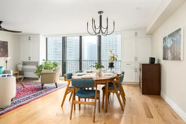 Additional image 11 of 33 Harbour Sq Unit 1605