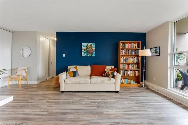 Additional image 6 of 1966 Main St Unit 1109