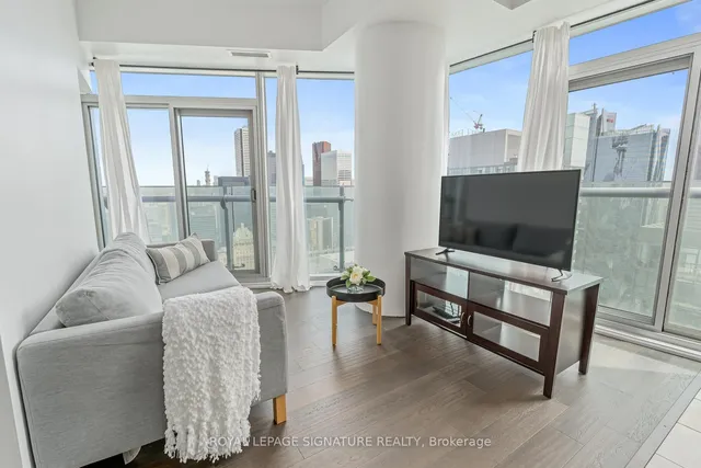 Additional image 2 of 14 York St Unit 5211