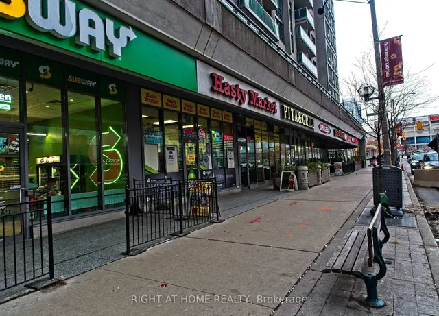 Additional image 19 of 12 York St Unit 1905