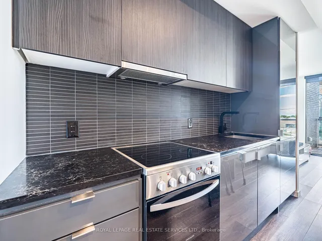 Additional image 16 of 7 Smith Cres Unit 312