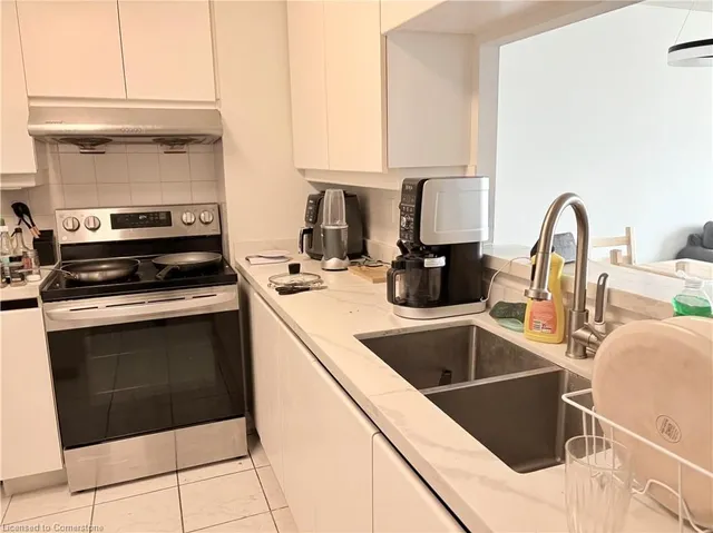 Additional image 7 of 68 Corporate Dr Unit 638