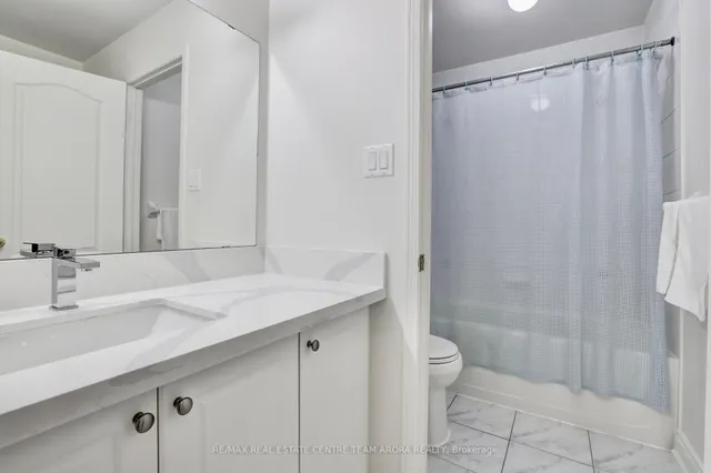 Additional image 33 of 329 Brisdale Dr